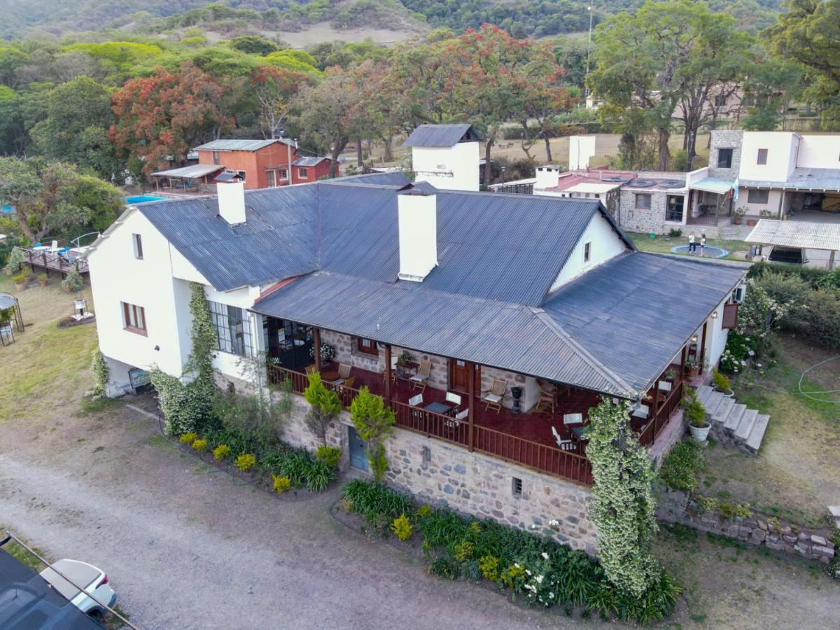Hostal El Cerrito San Lorenzo San Lorenzo  Dış mekan fotoğraf