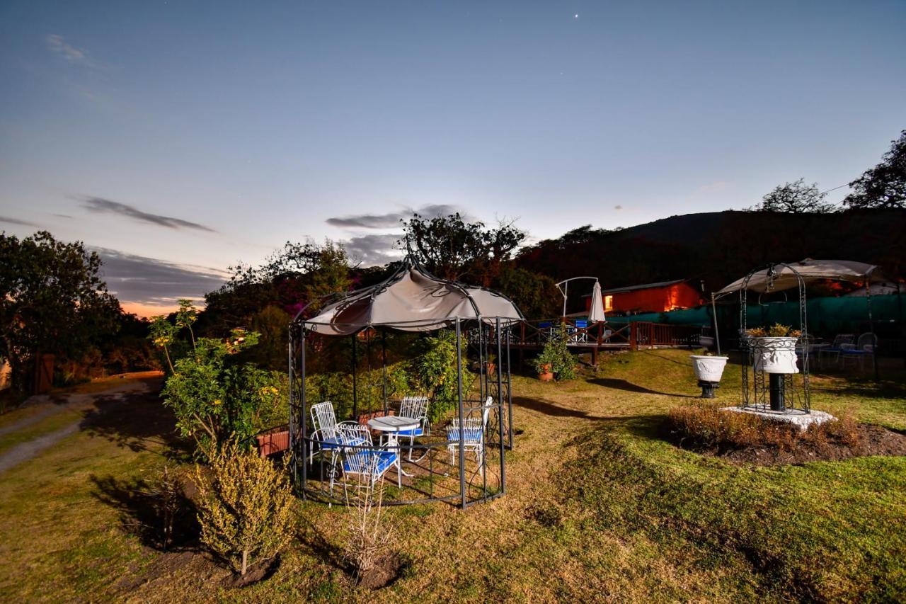 Hostal El Cerrito San Lorenzo San Lorenzo  Dış mekan fotoğraf