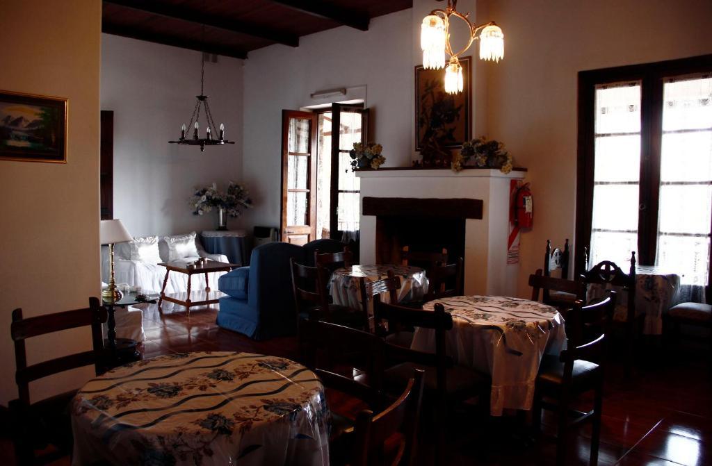 Hostal El Cerrito San Lorenzo San Lorenzo  Dış mekan fotoğraf